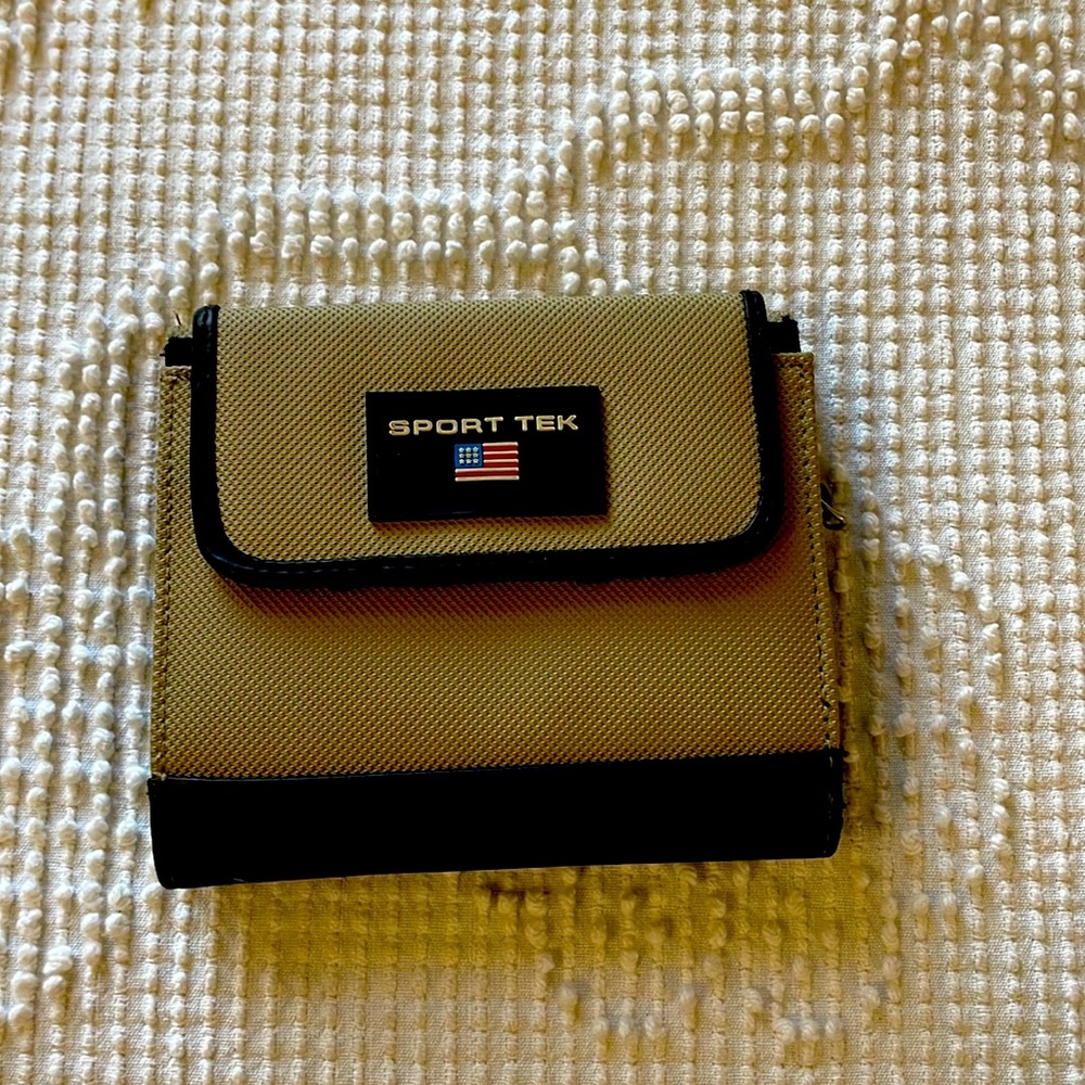 Sport Tek Biege Organizing Wallet Vintage